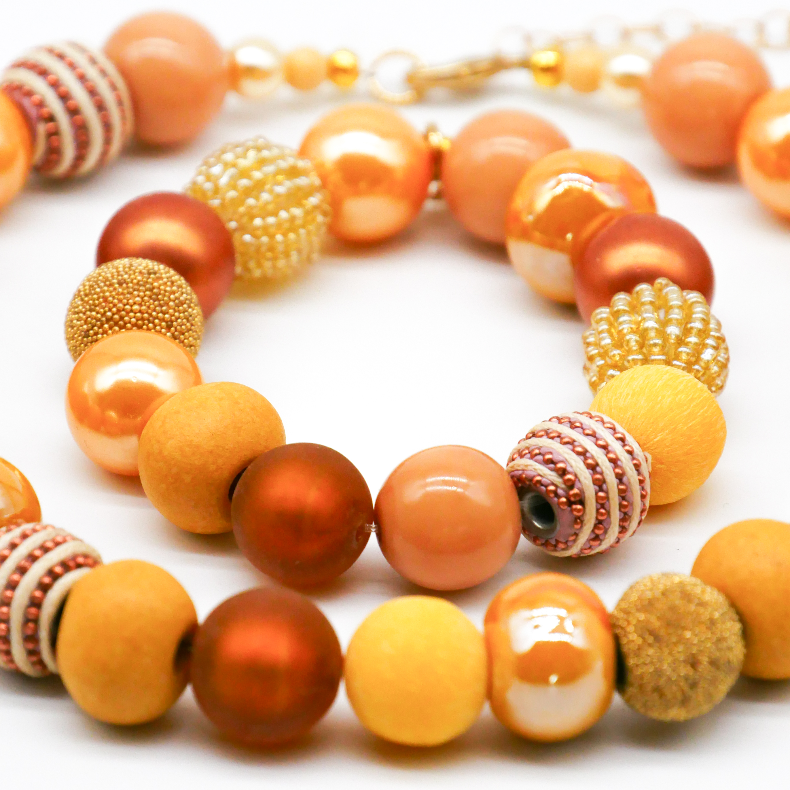  "Bollywood" Armband auf Gummi, sand