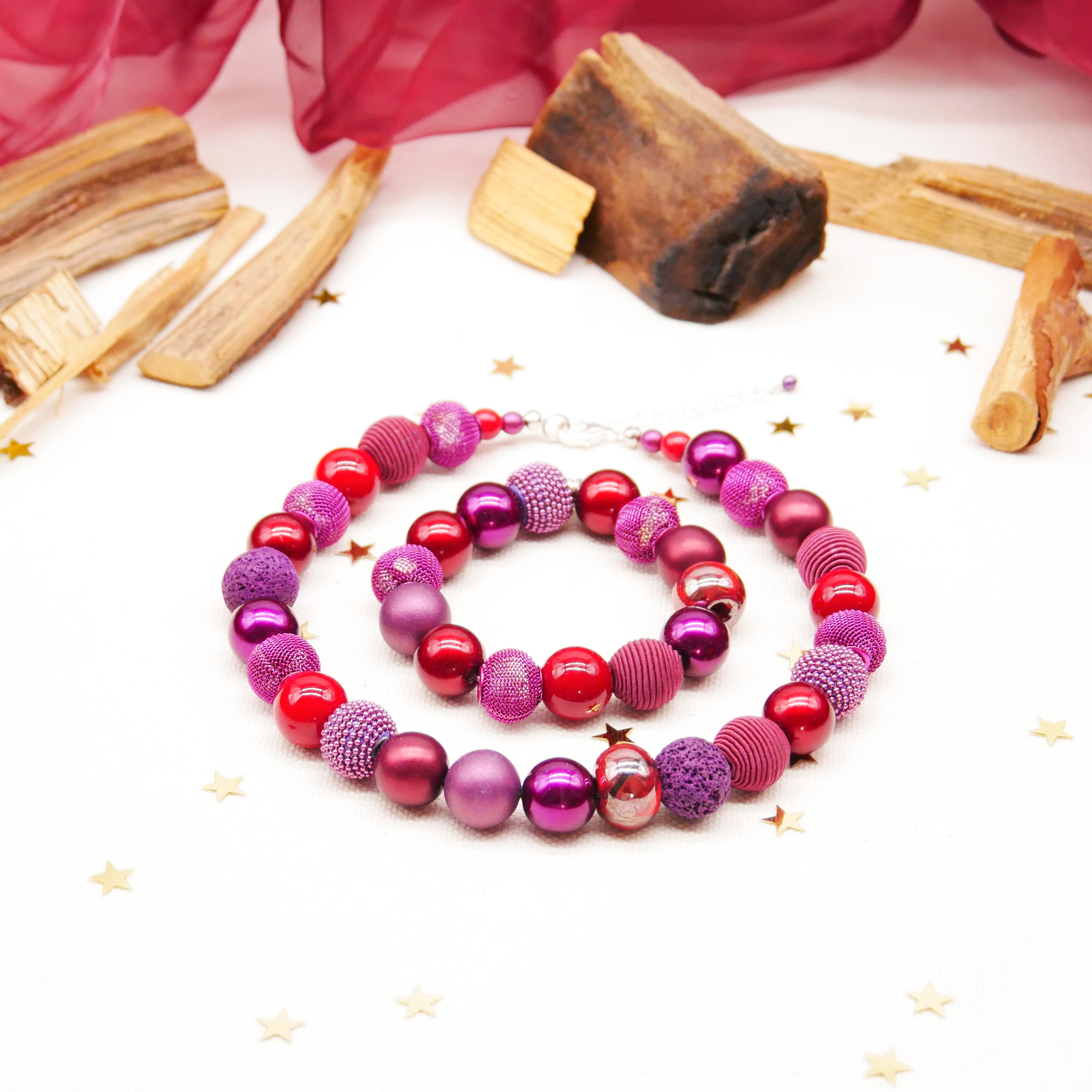  "Bollywood" Armband auf Gummi, burgunder