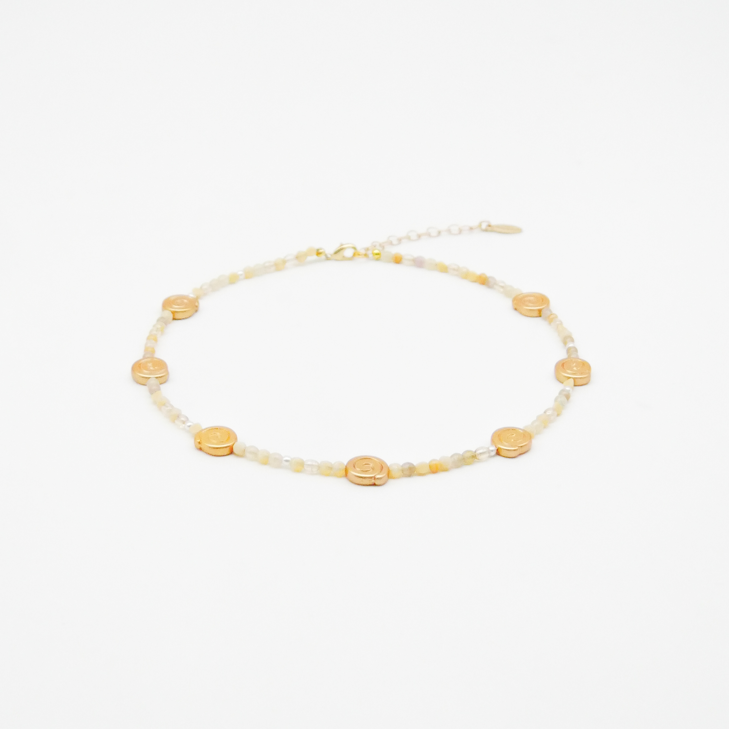  "Shell" kurze Kette, kleine Glasperlen Glasschnecken, sand 