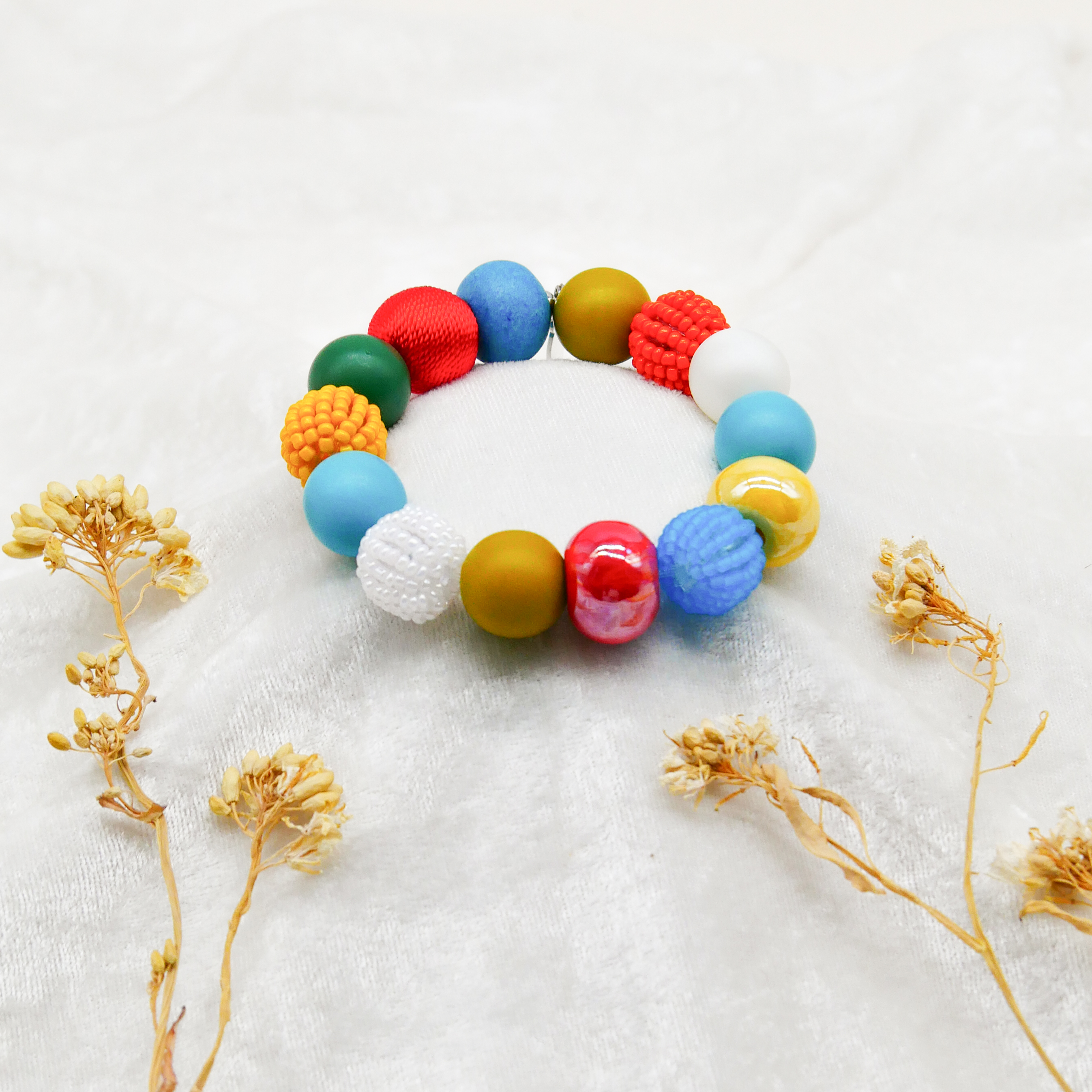  "Bollywood" Armband auf Gummi, bunt