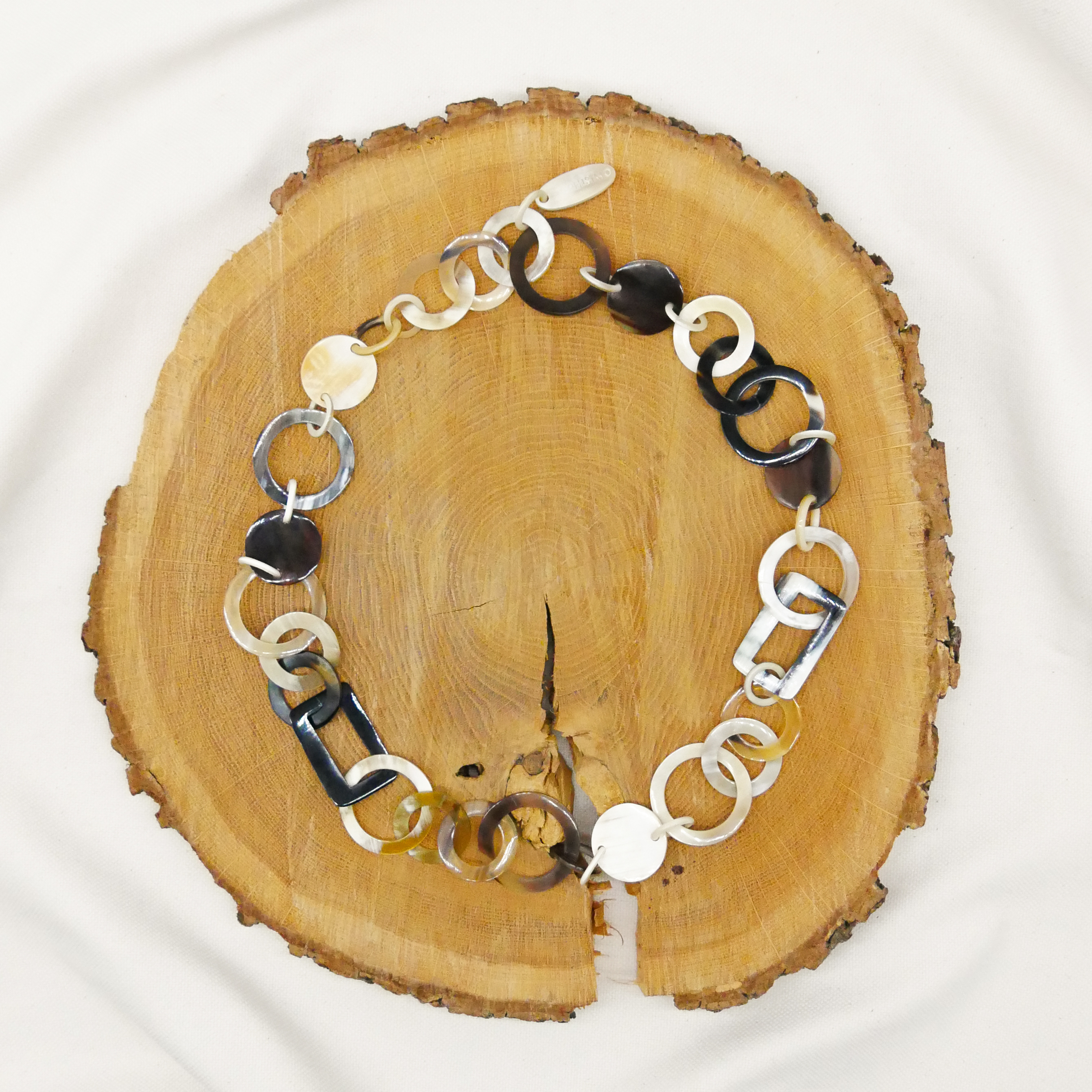  "Craft-Art", kurze Kette ca. 80 cm Reifen und Scheiben, verschiedene Hornsorten