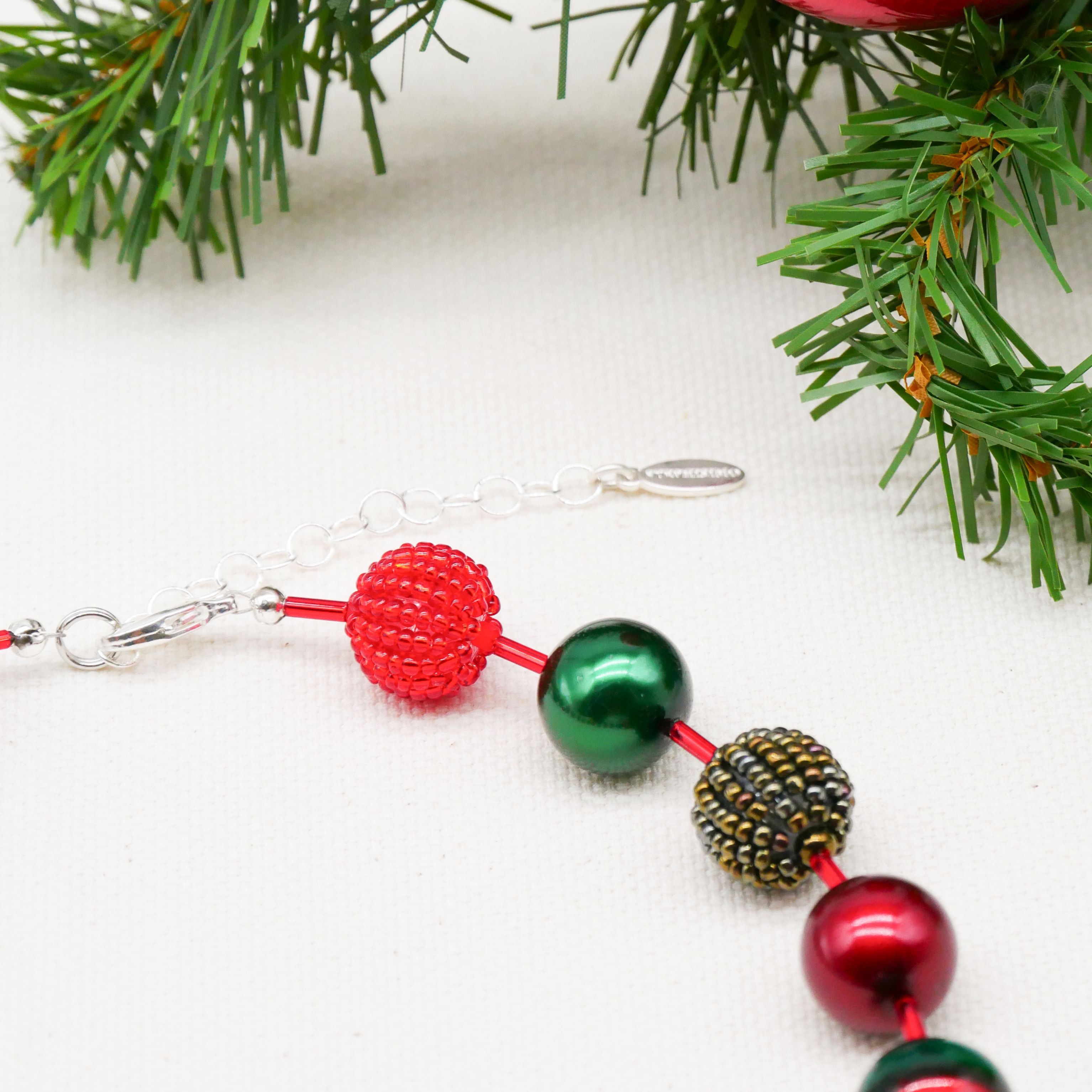  "Fine Bead Art", "Kette Christmas", Lampenperlen, Glasperlen rot-grün
