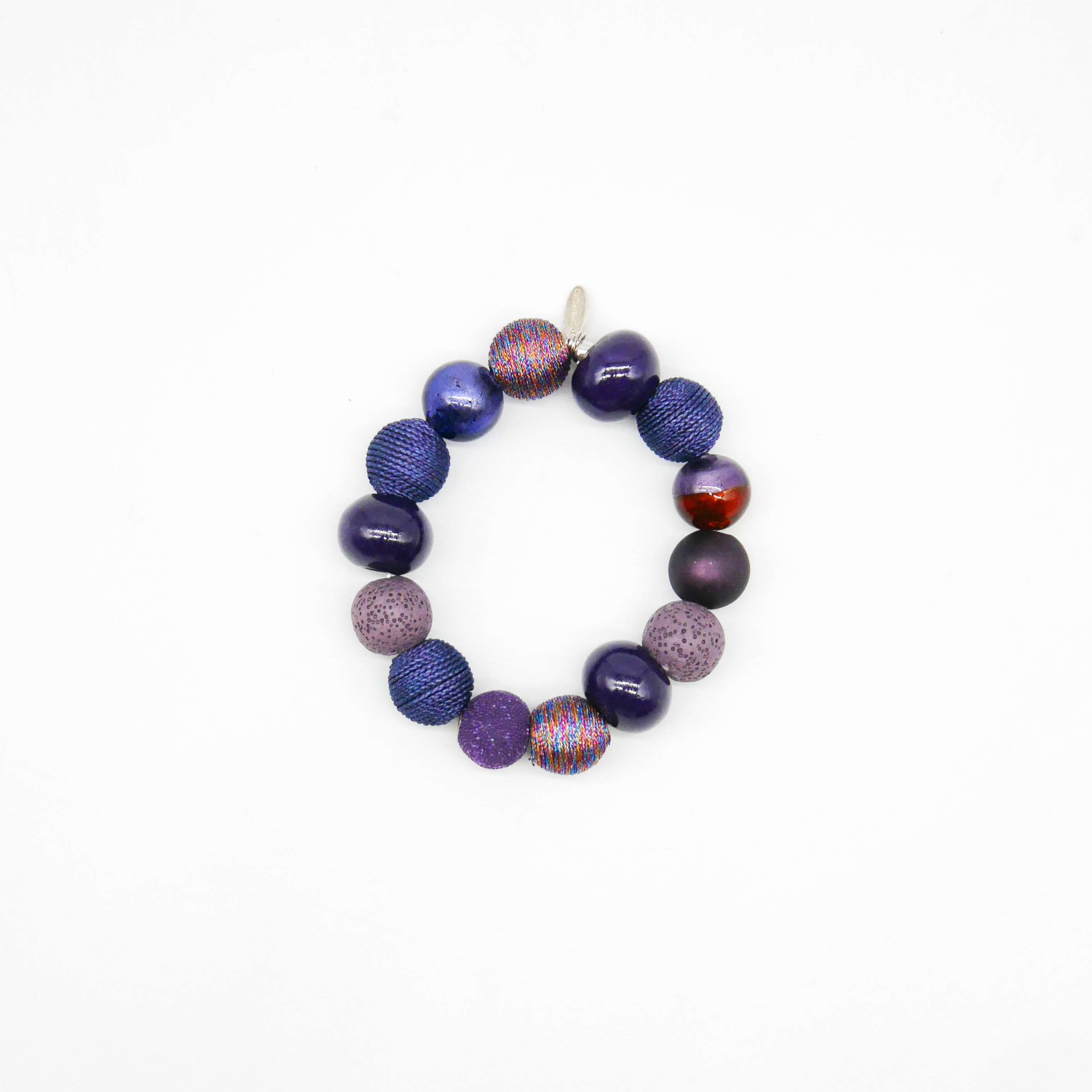  "Bollywood" Armband auf Gummi, aubergine