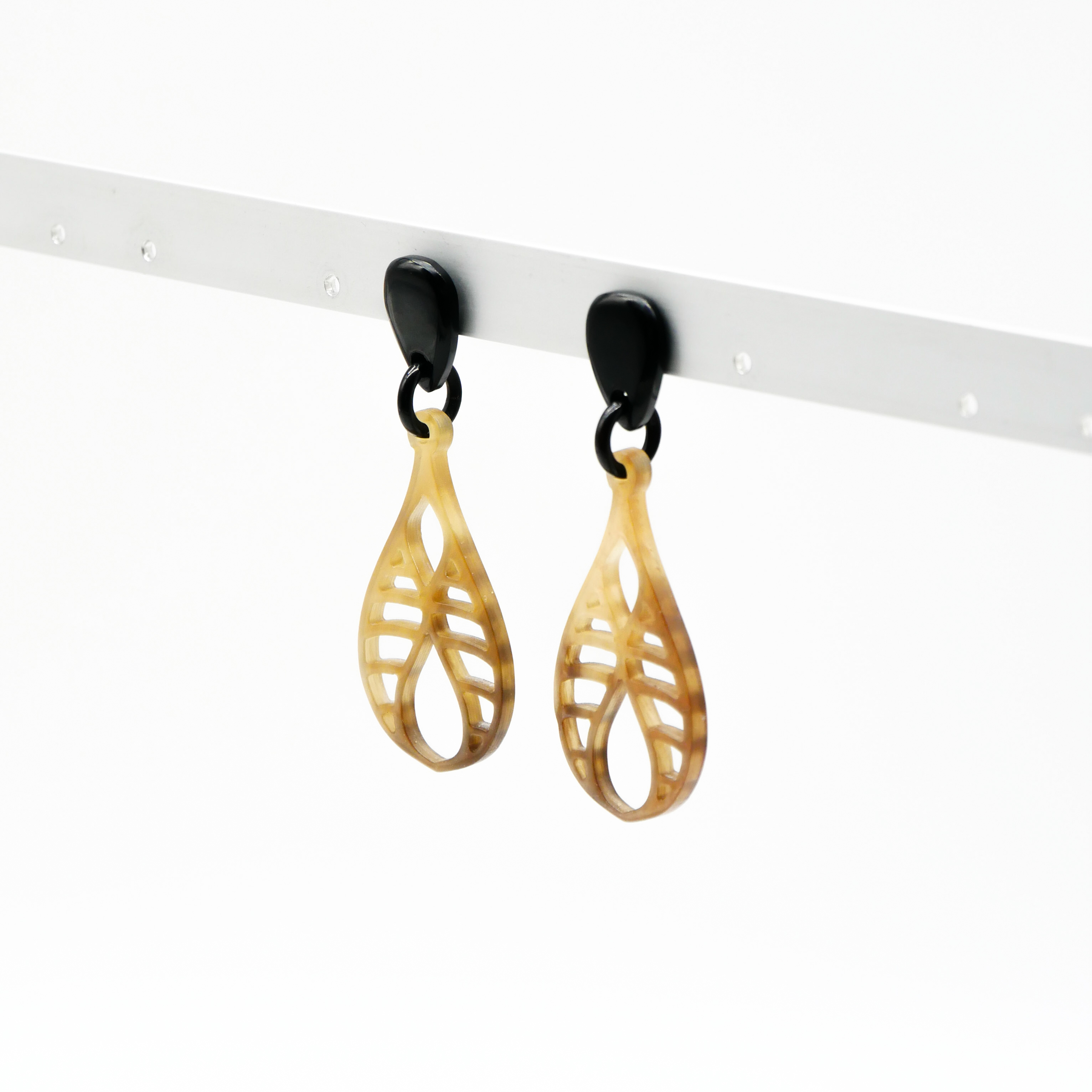  "Craft Art" Ohrring "Pendel" braunes Horn