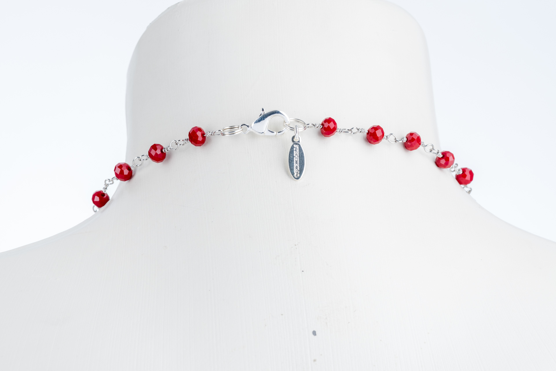 "Steinzähne" lange Kette mit Glaskristallen rot und Tigerauge Anhänger