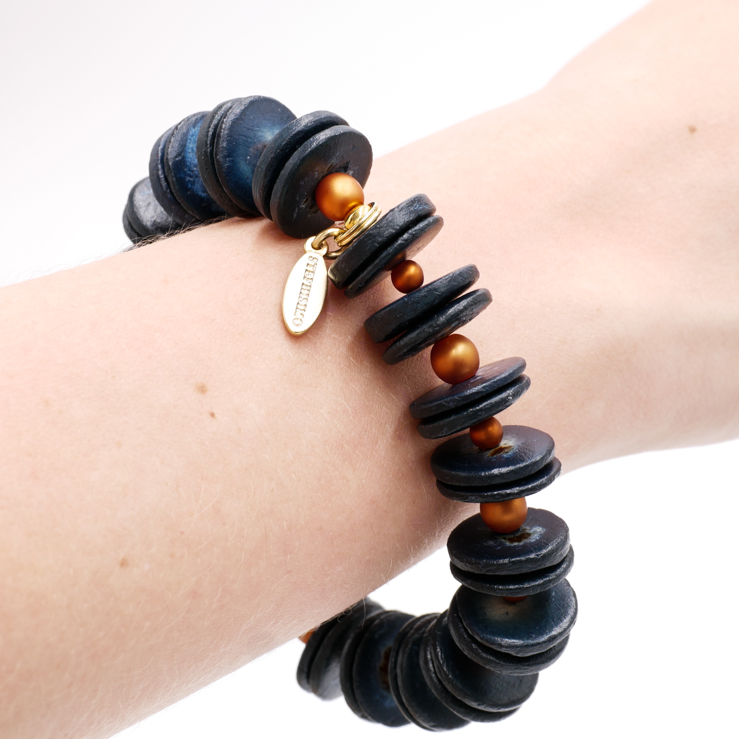  "Fine Bead Art" bracelet "Coco" precious mixed materials in different shapes, orange
