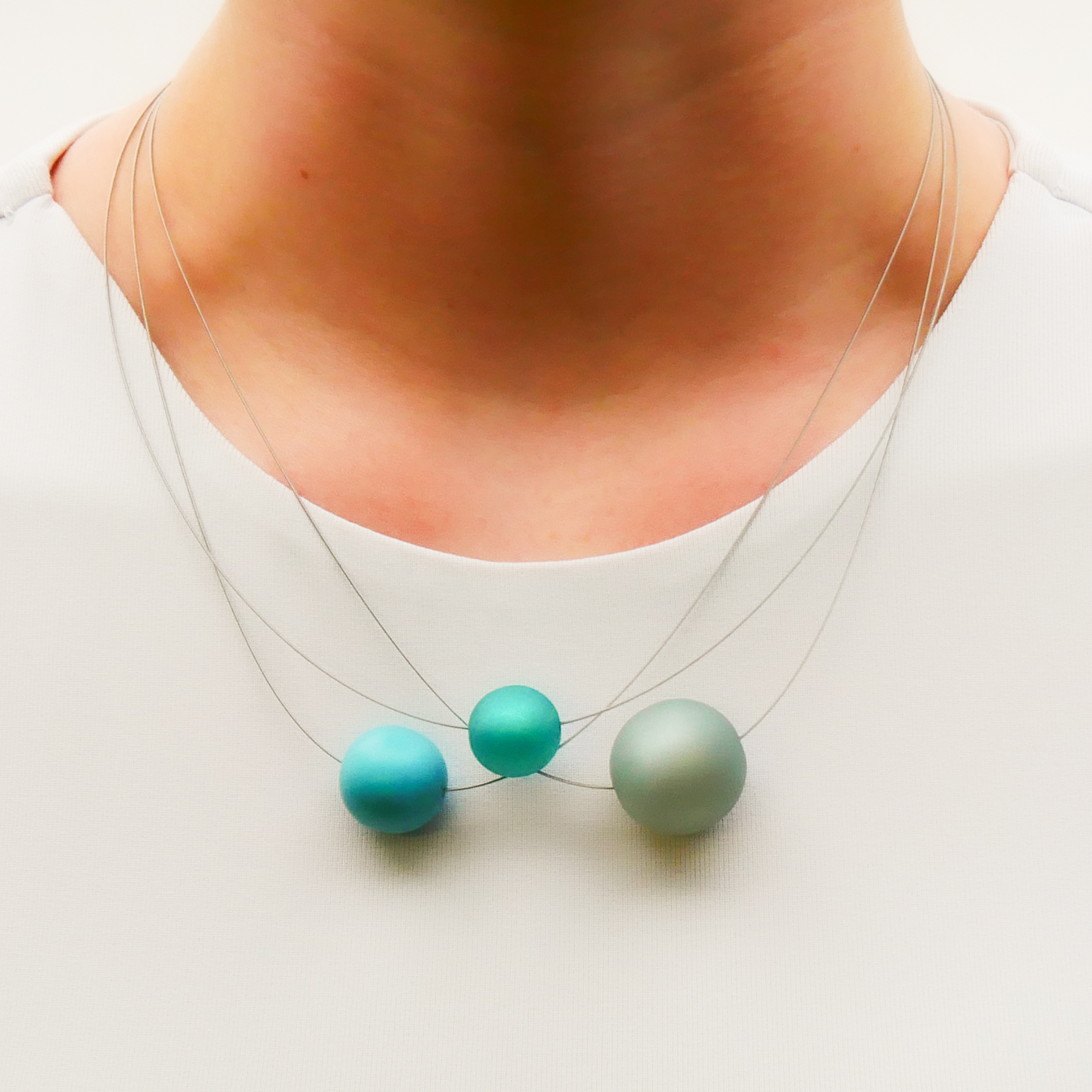  Color Explosion, kurze 3-Strang Kette "Planet" - Neptun türkis