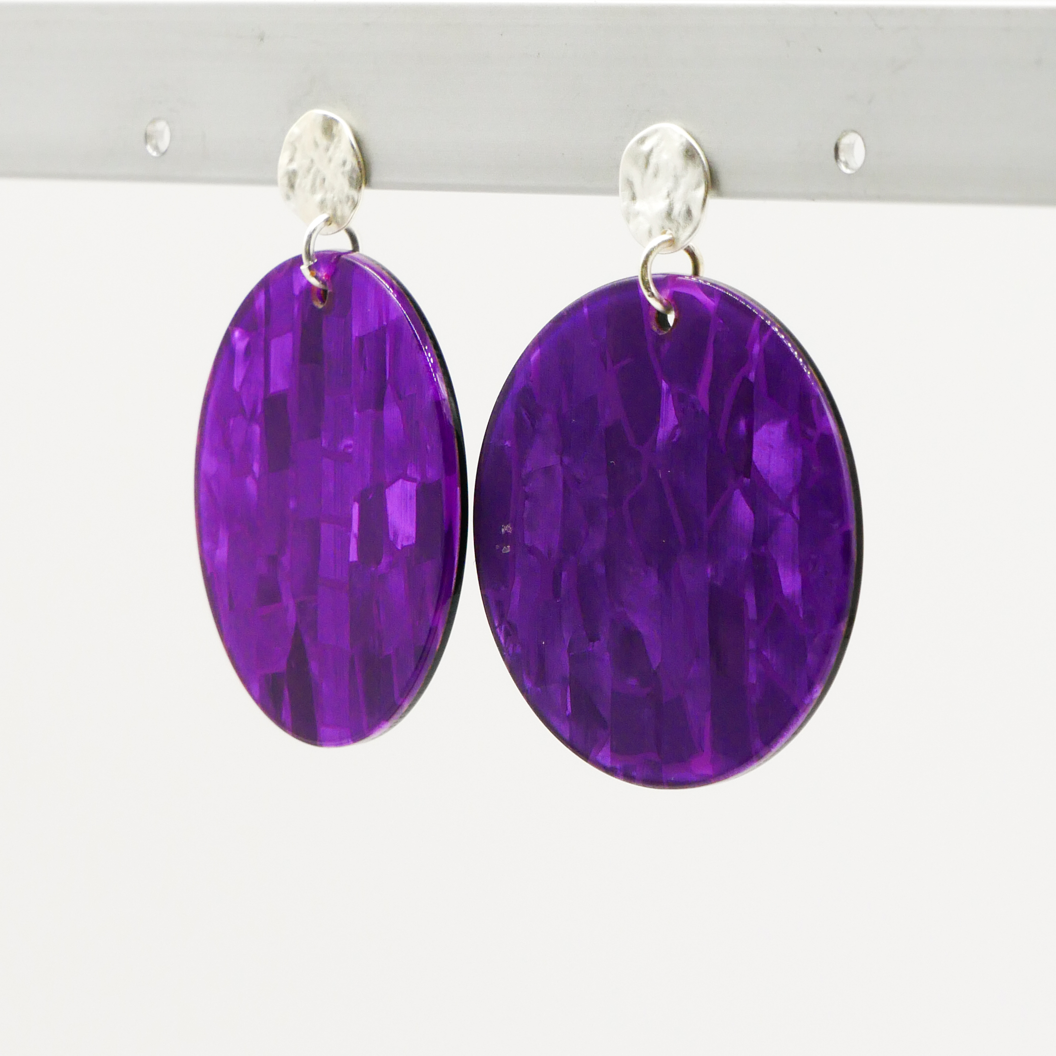 "Color Explosion", Ohrstecker Scheibe Ø 40 mm, Oberteil Ø 10 mm vergoldet, purple "Color Explosion", Ohrstecker Scheibe Ø 40 mm, Oberteil Ø 10 mm vergoldet, purple