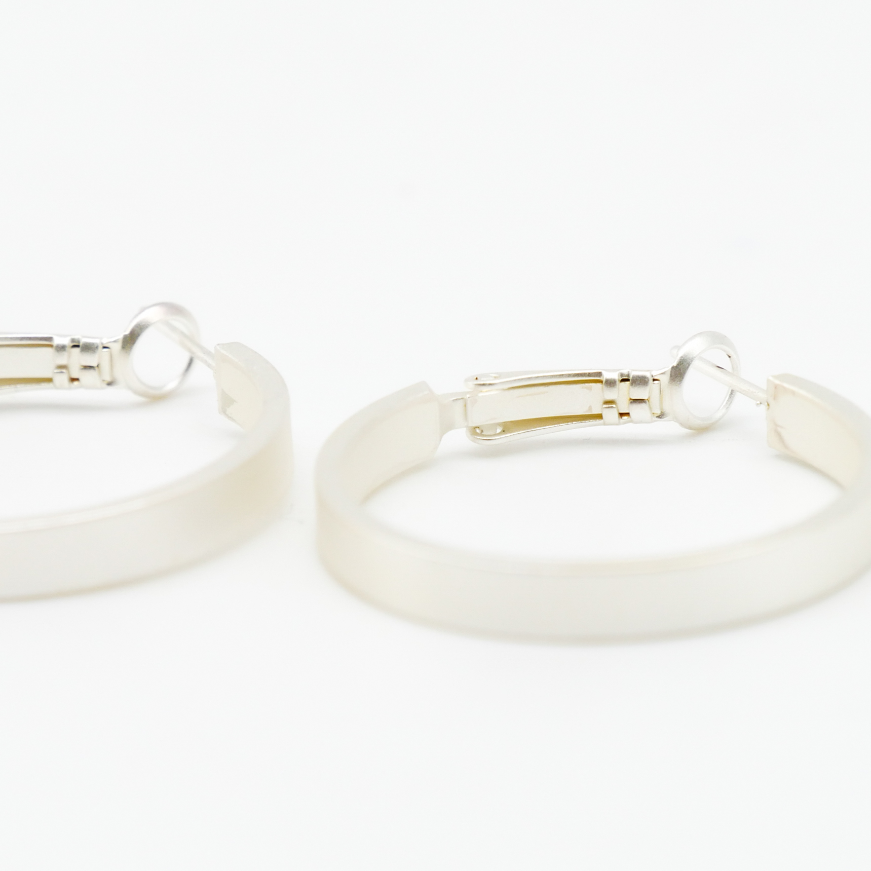  "Circle" Creole versilbert Ø 30, 4 mm breit glatt 