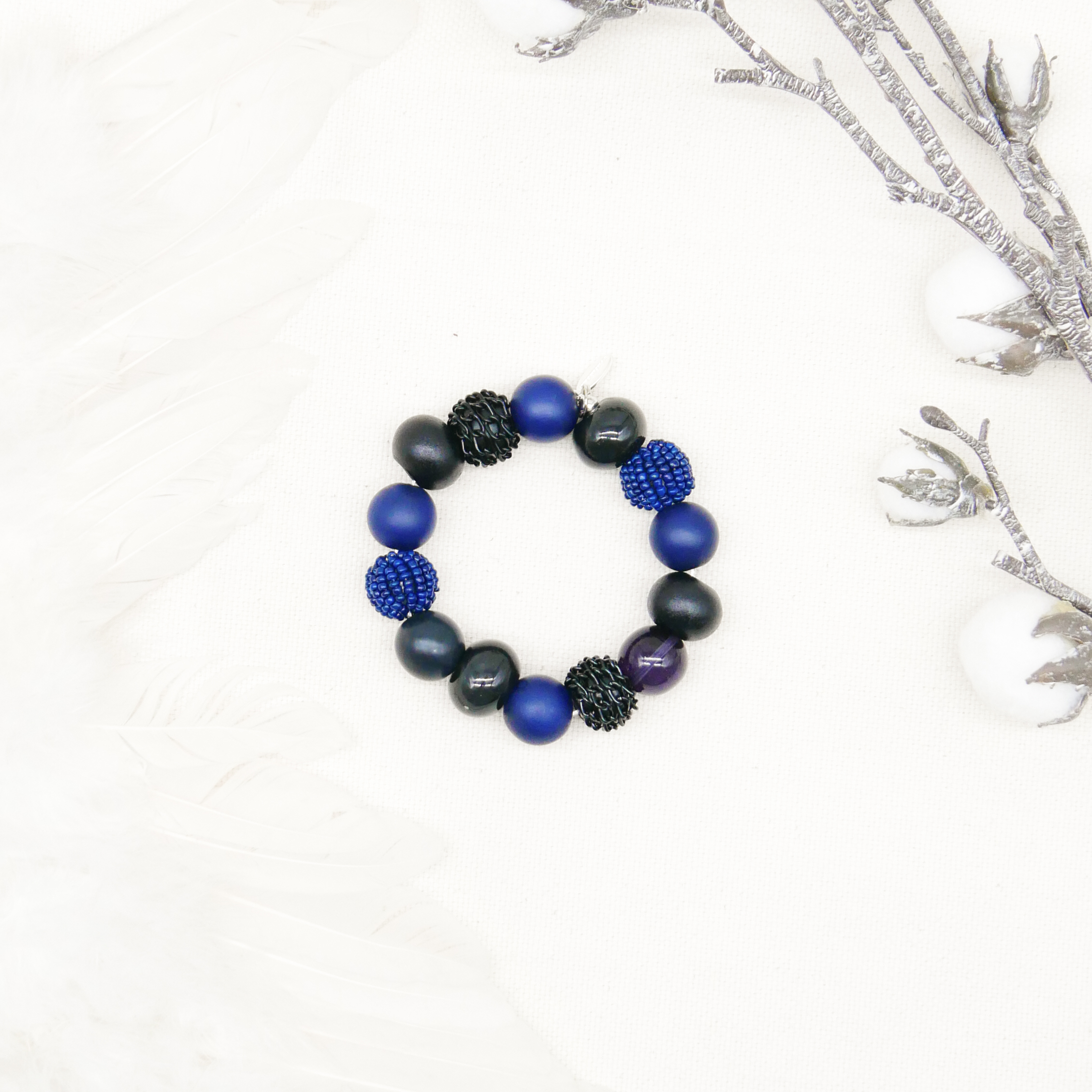  "Bollywood" Armband auf Gummi, mitternachtsblau