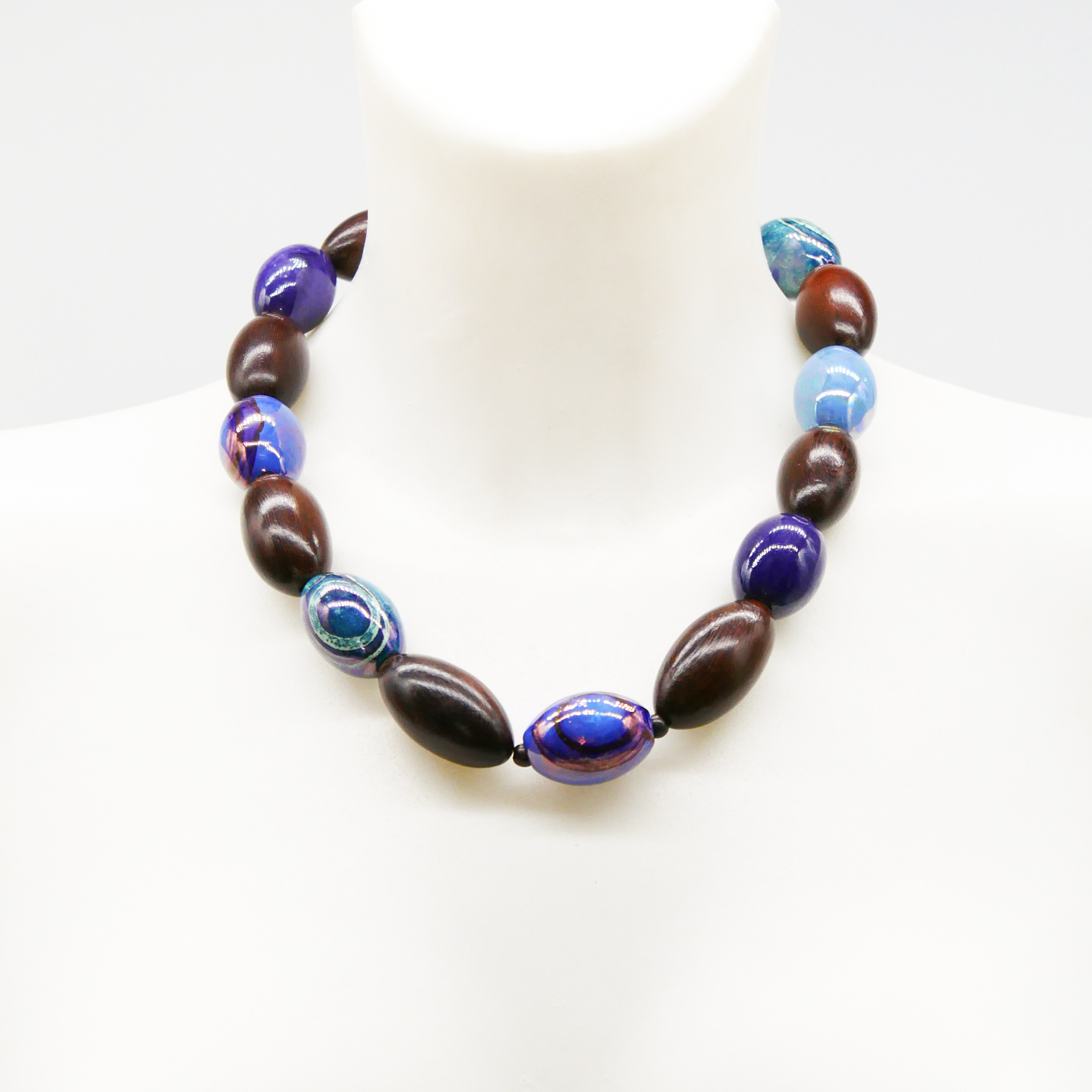  "Woodland", Kette "Olive", Robles Holzolive und Keramik Oliven, braune und blaue Töne