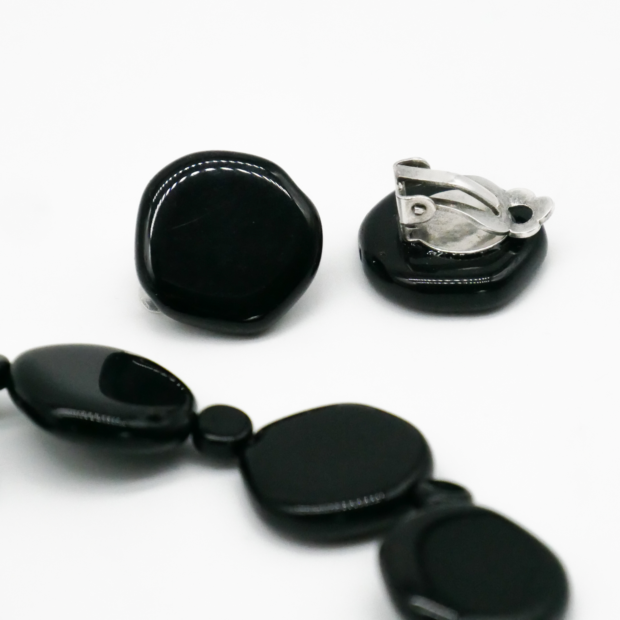  "Jet Schmuck" Ohrclip "Scheibe", schwarze Glasperlen 