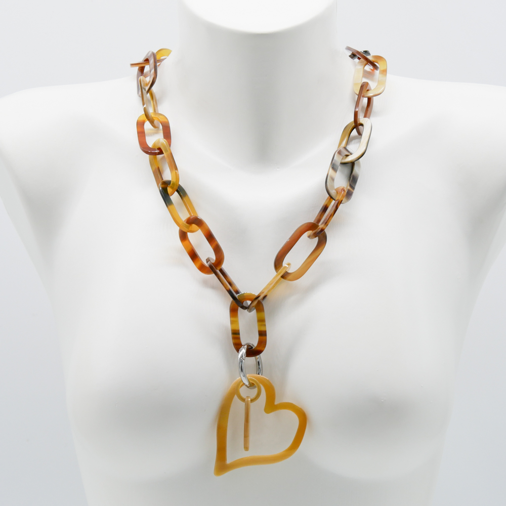 "Craft Art" Pendant "Herz", white horn