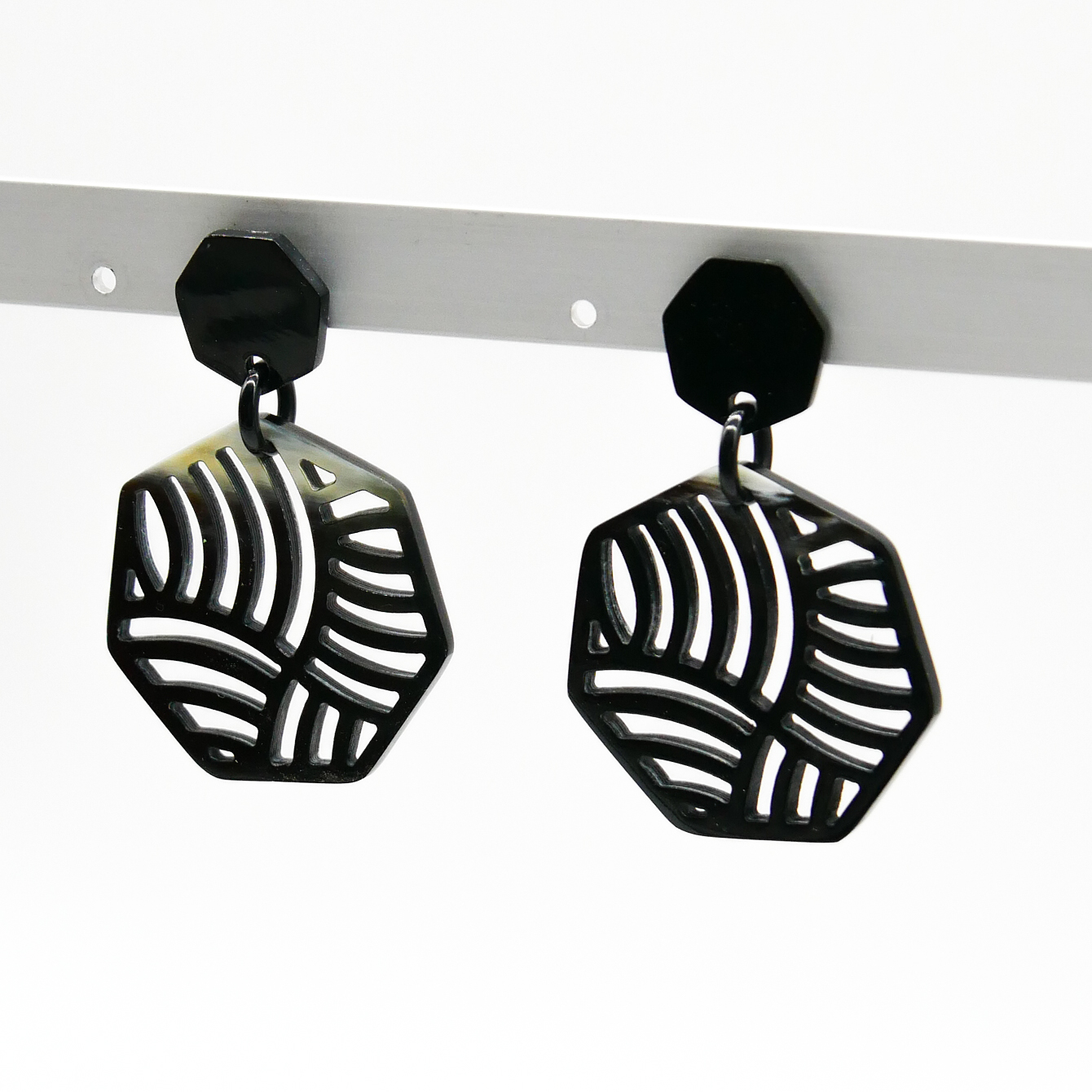  "Craft Art" Ohrring "Polygon" marble Horn