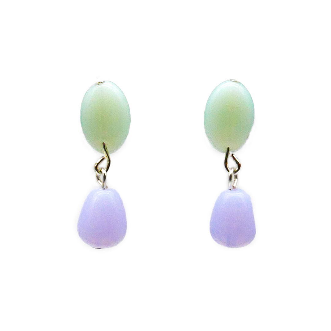 "Summer-Feeling"  Ohrring aus verschiedenen Formen, Glas- und Resin Perlen, opal-pas