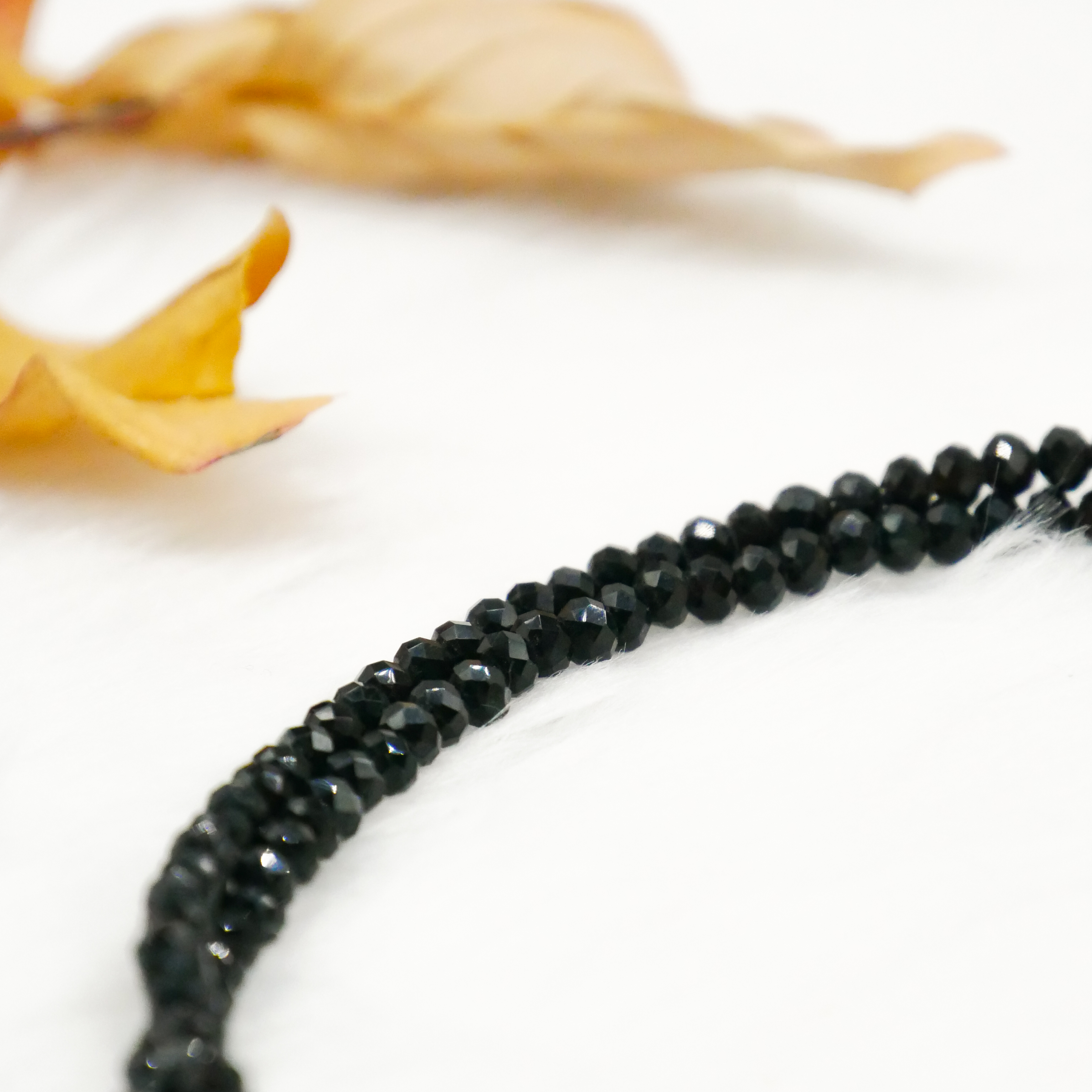  "Jet Schmuck" schwarze Kristallperlen, 4x3 mm, Quaste Kristallglas schwarz 