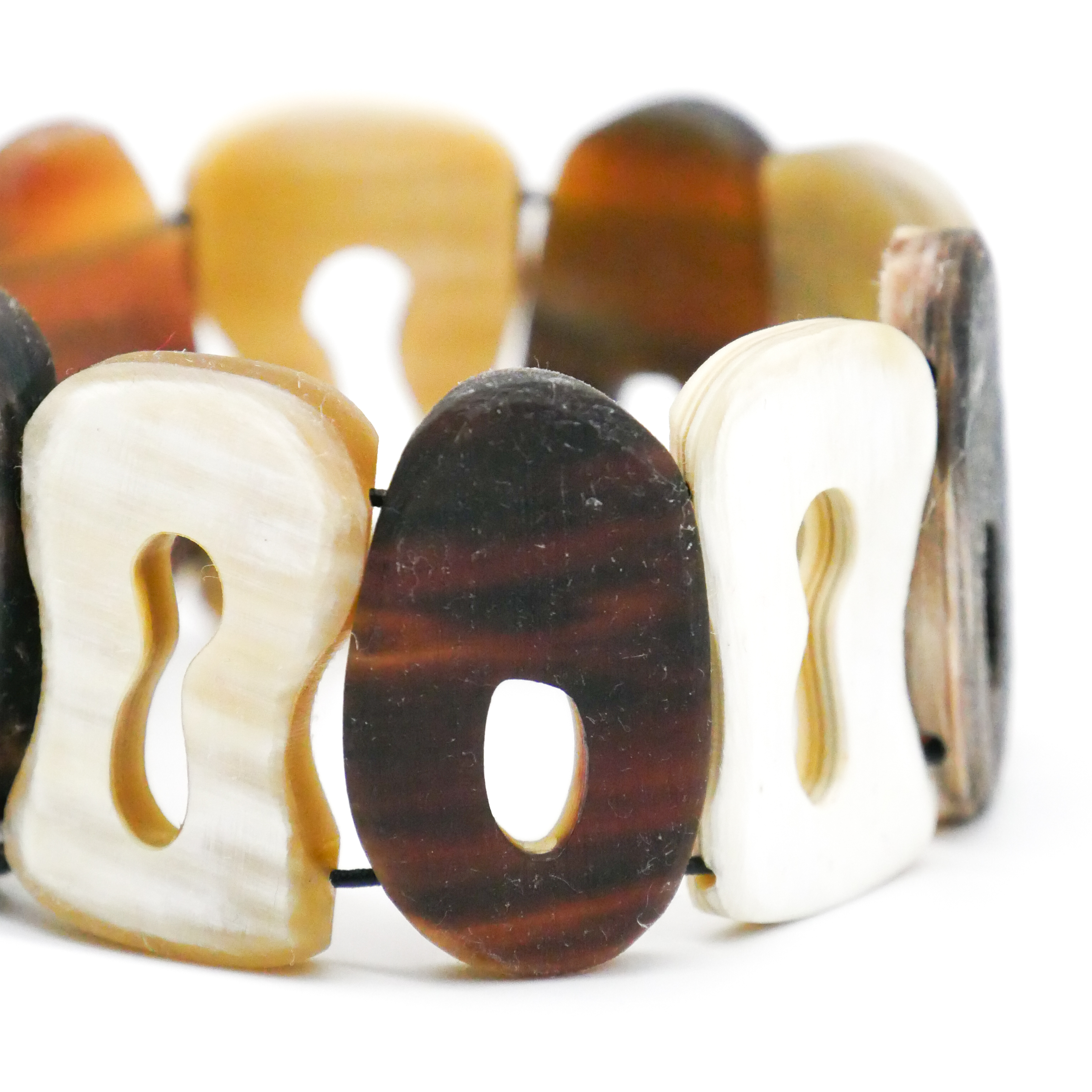  "Craft-Art", Horn Armband auf Gummi 35 mm breit, verschiedene Formen, braunes Horn 