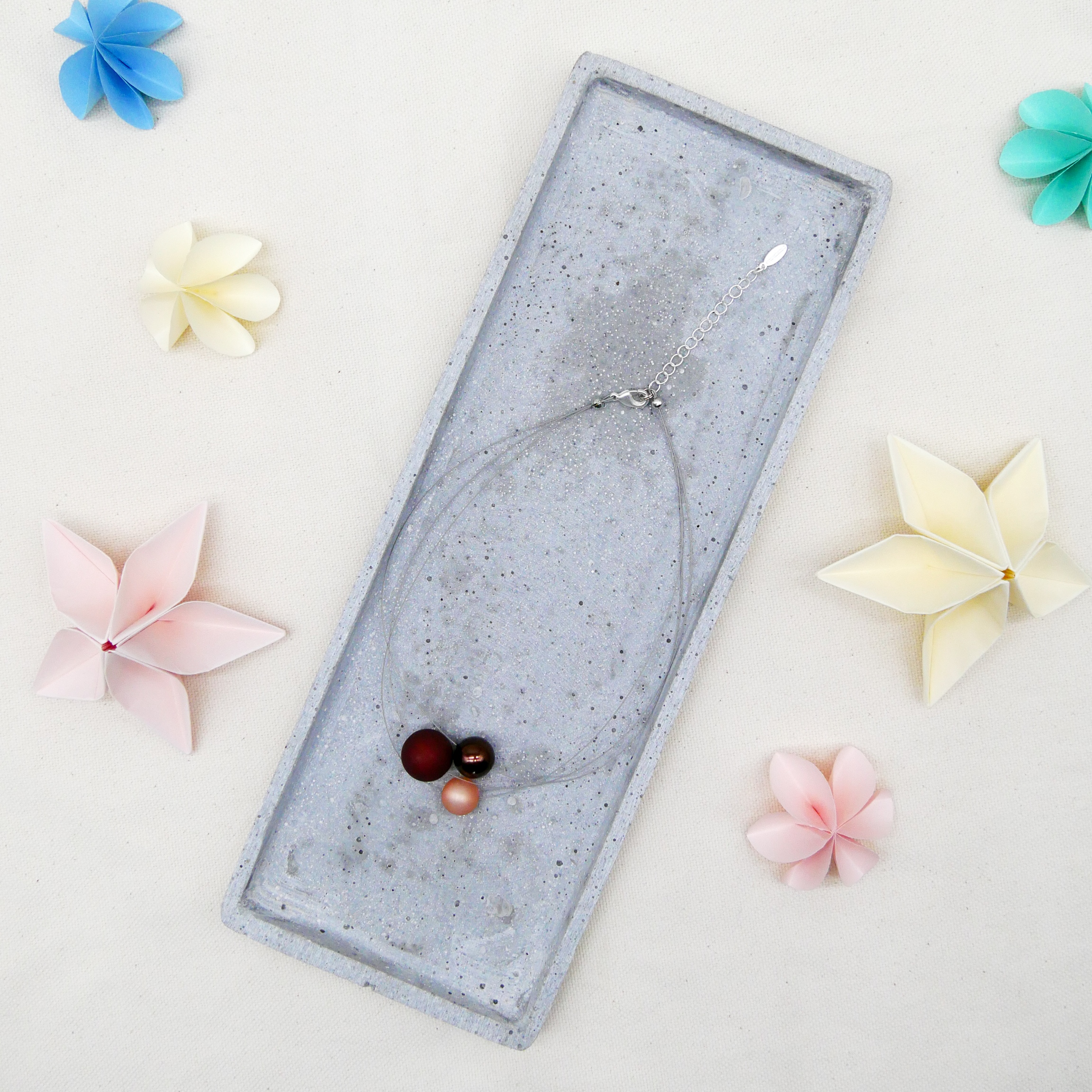  Color Explosion, kurze 3-Strang Kette "Planet" - Pluto braun