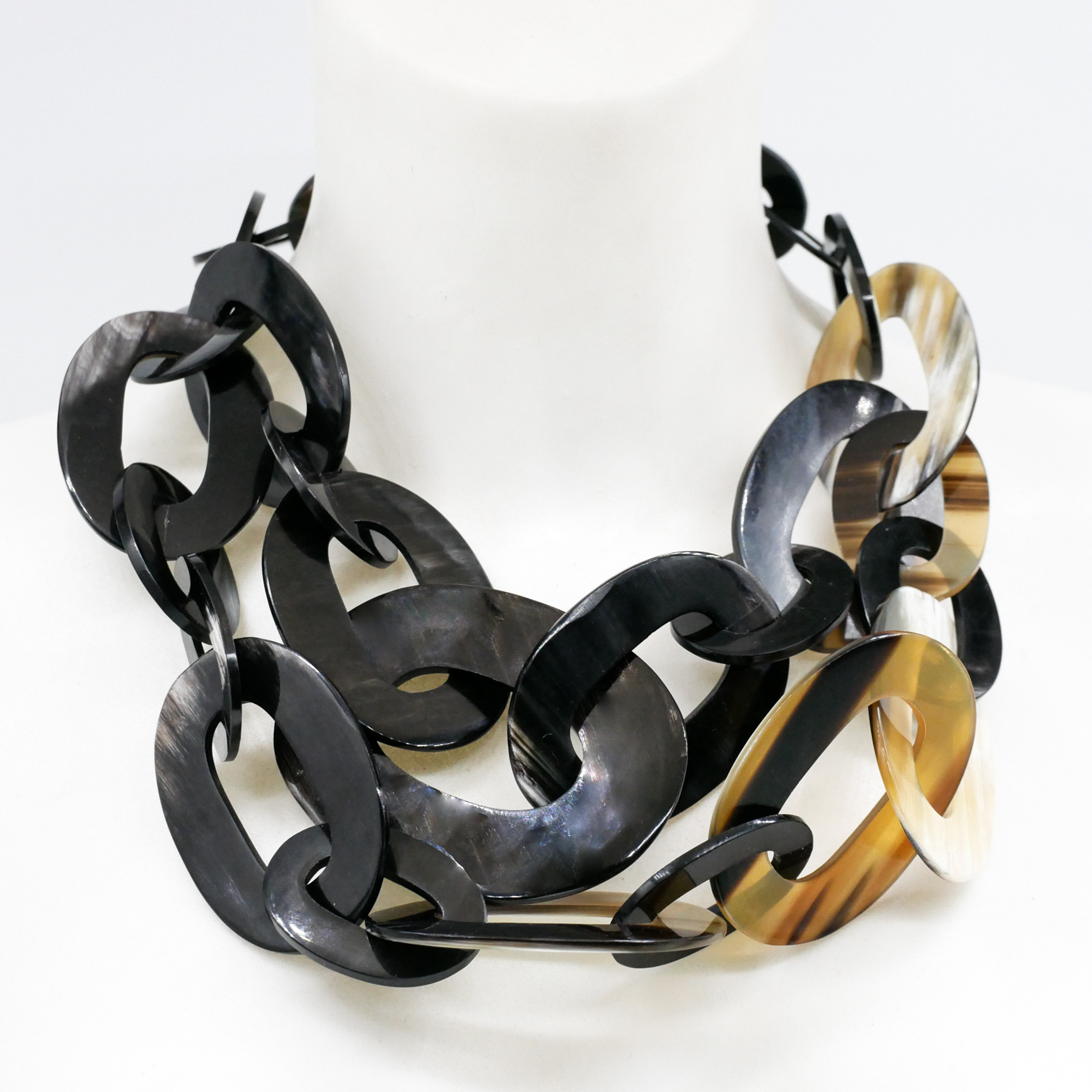 "Craft Art", Hornkette, kurze doppelte Kette, große Ovale, marble Horn