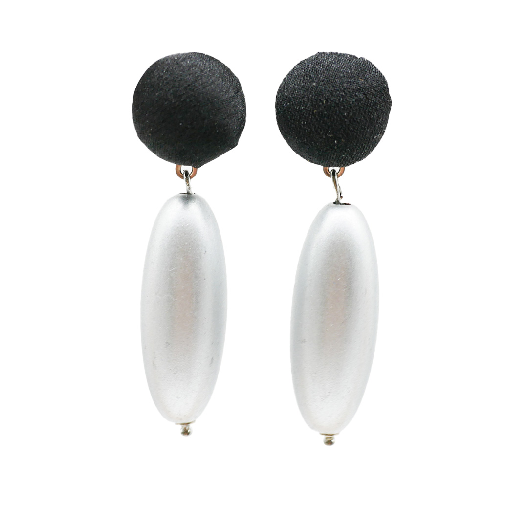  "Fine Bead Art" earrings fabric coated bead, black, olive shaped bead silver